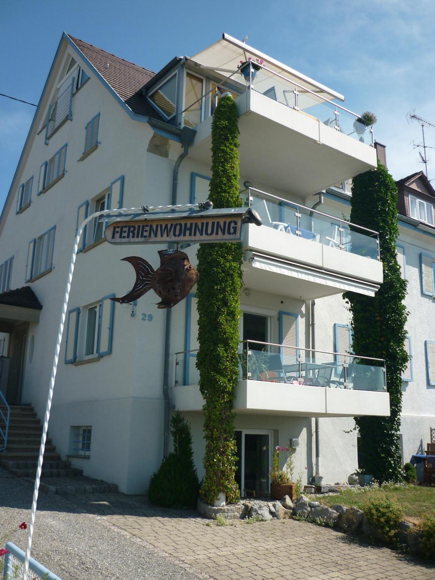 Haus Roswitha Sundermeyer Wohnung A Meersburg Exterior photo